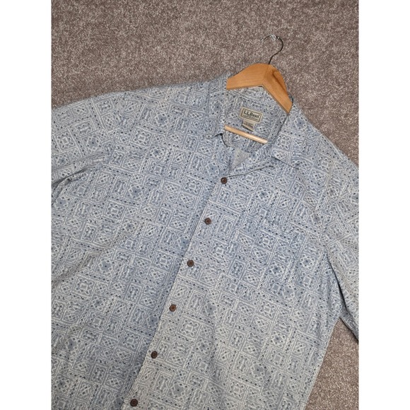 L.L. Bean Other - LL Bean Mens Blue Geometric Tile Print Cotton Short Sleeve Button Down Shirt M